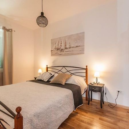 زادار Apartment Sunny Place المظهر الخارجي الصورة